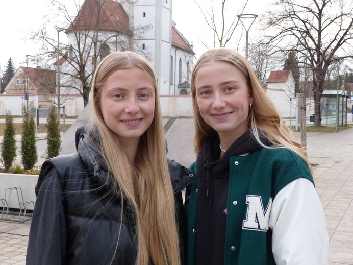 Julia und Sophia Schwenda 